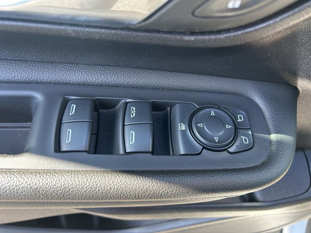 Used 2024 GMC Terrain SLE image 14