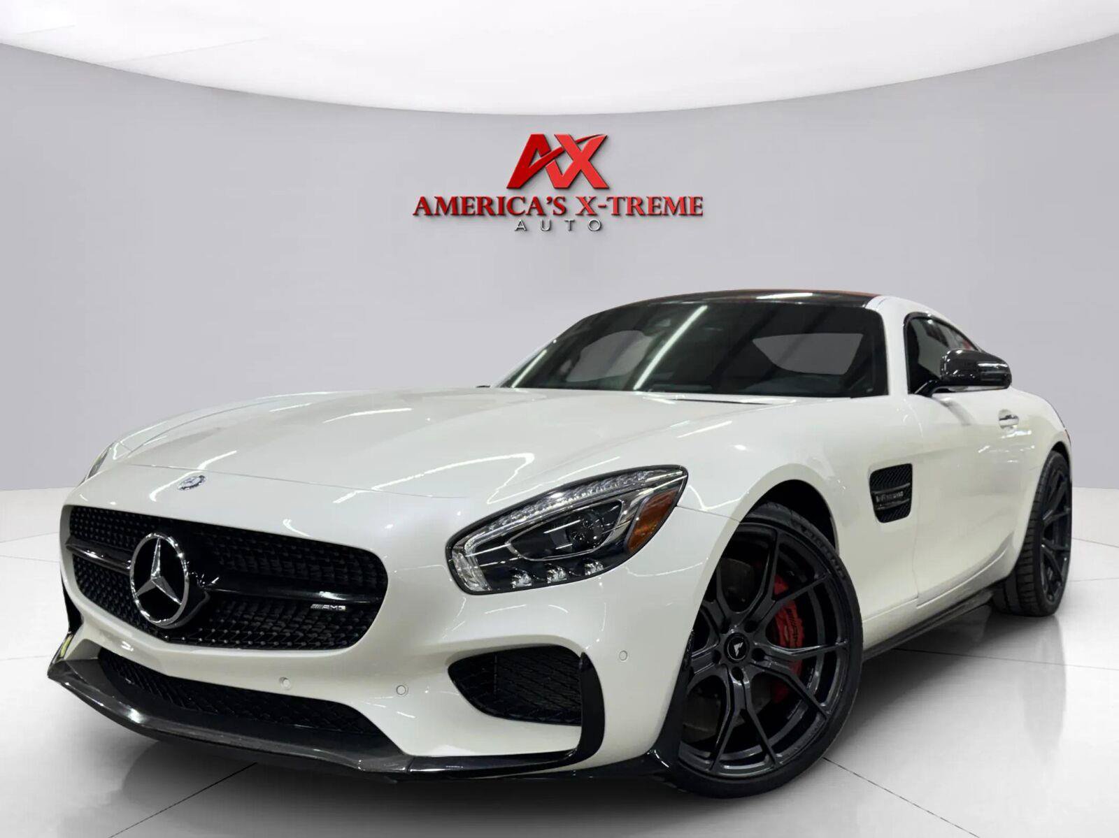 Used 2016 Mercedes-Benz AMG GT S image 1
