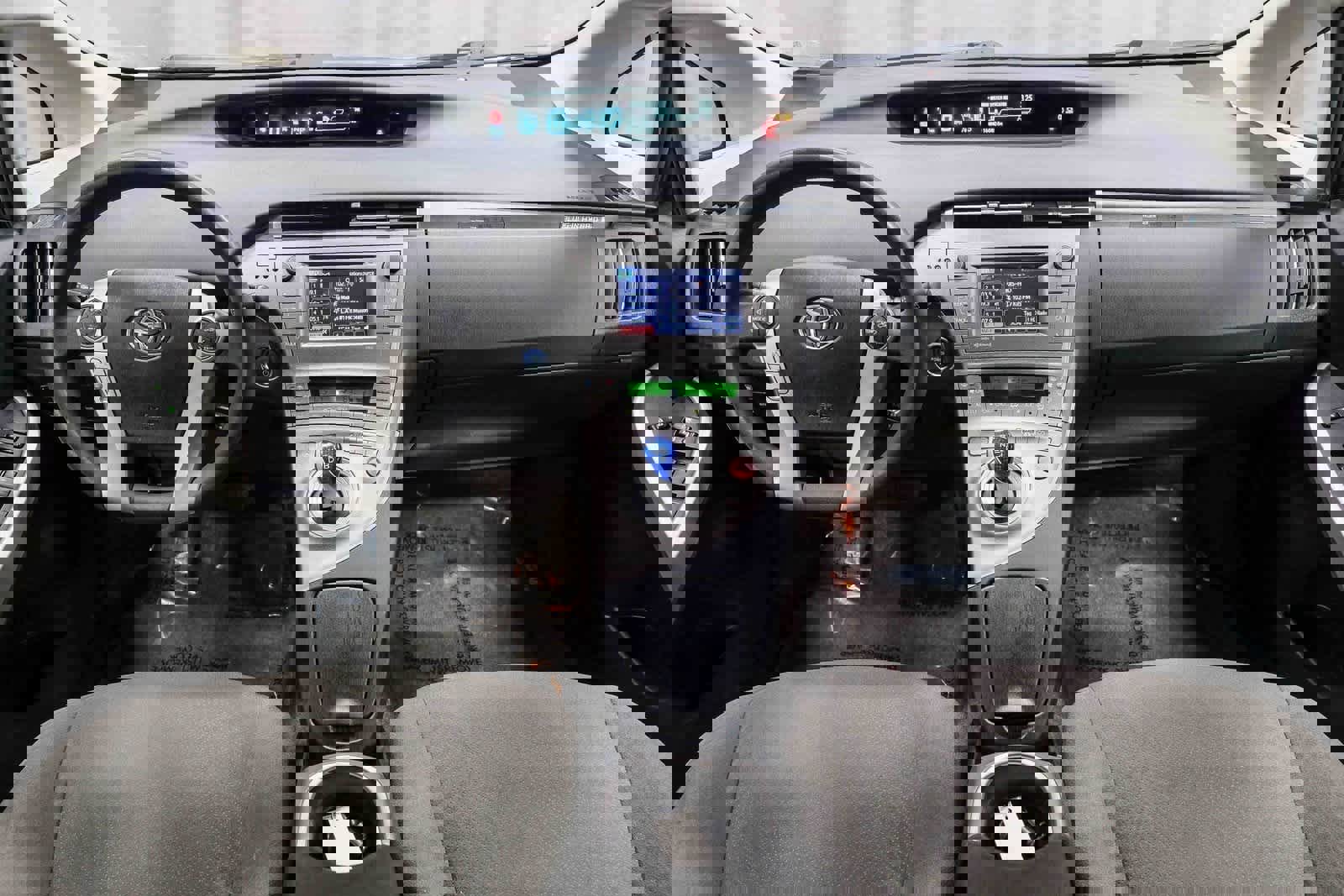 Used 2015 Toyota Prius Prime Plug-In Hybrid image 10