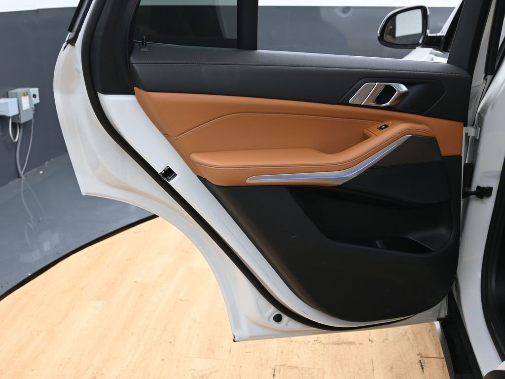 Used 2022 BMW X5 xDrive40i image 39