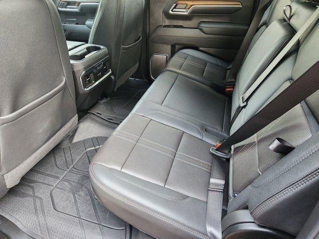 Used 2025 Chevrolet Silverado 1500 High Country w/ High Country Premium Package image 32