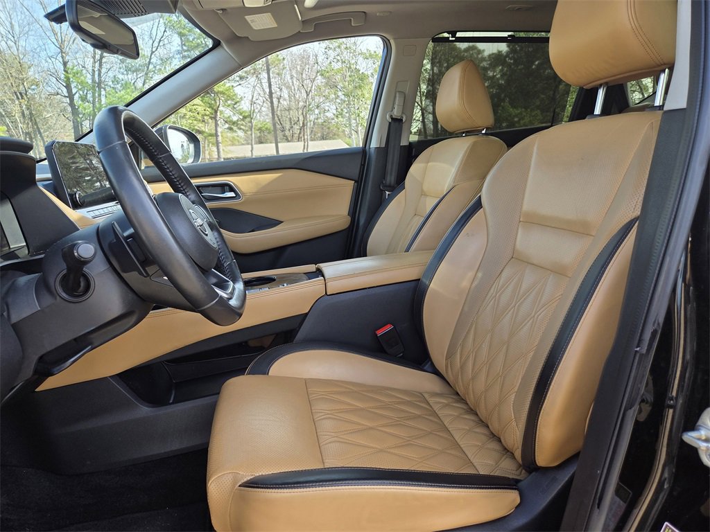 Used 2023 Nissan Rogue Platinum image 14