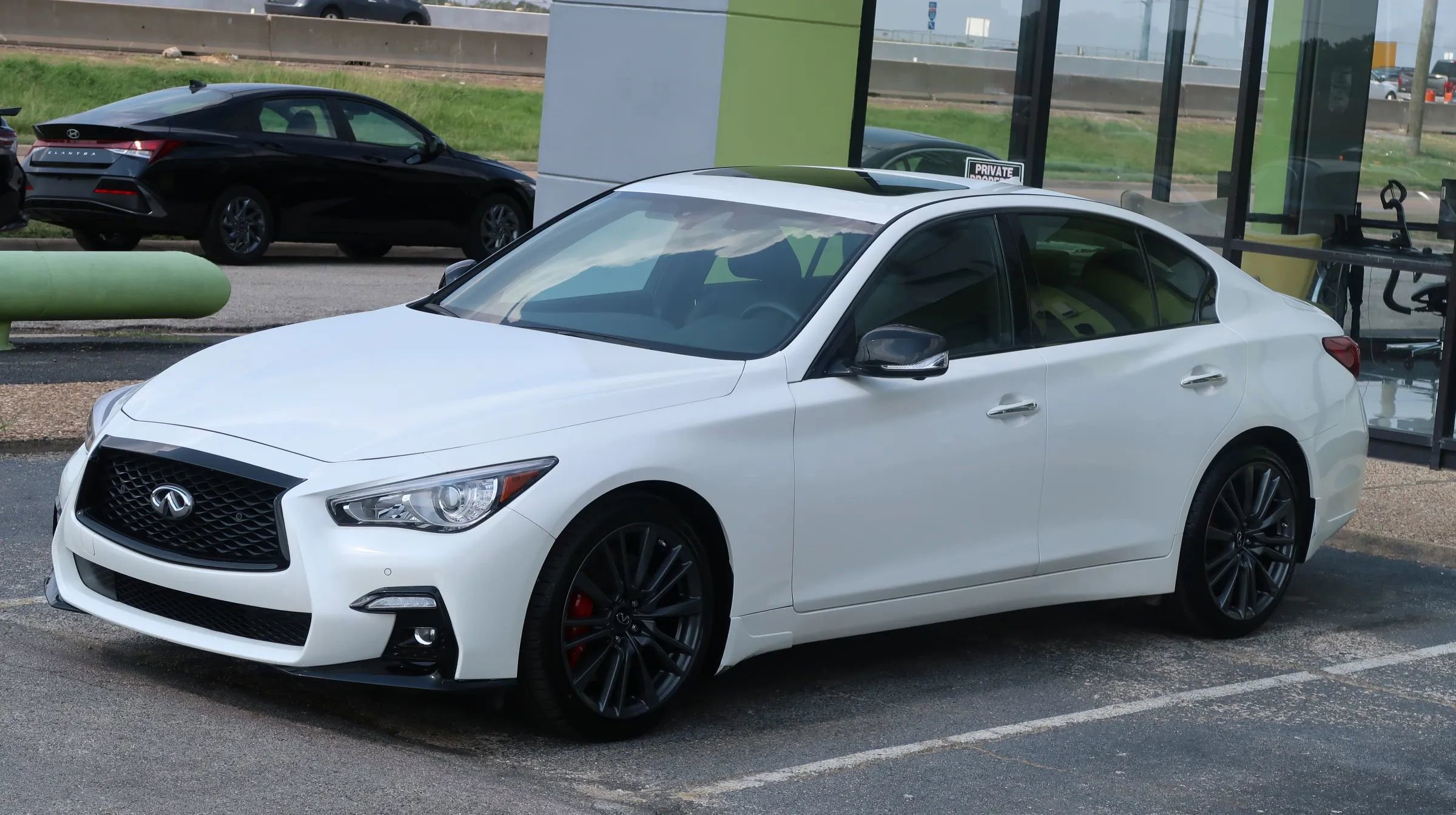 Used 2024 INFINITI Q50 Red Sport 400 RWD image 4