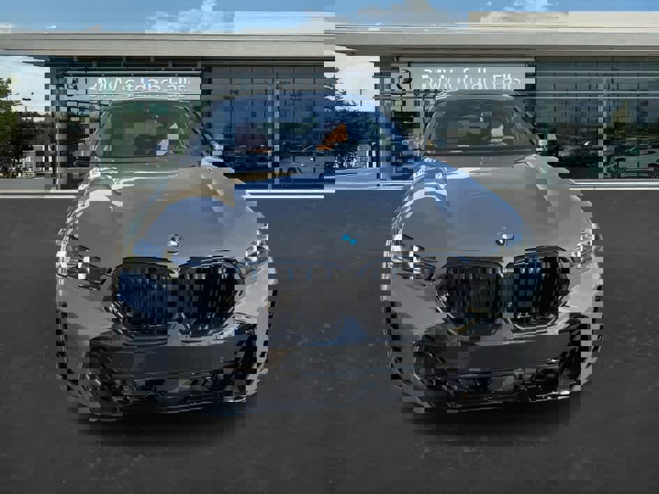 New 2026 BMW X6 xDrive40i image 2