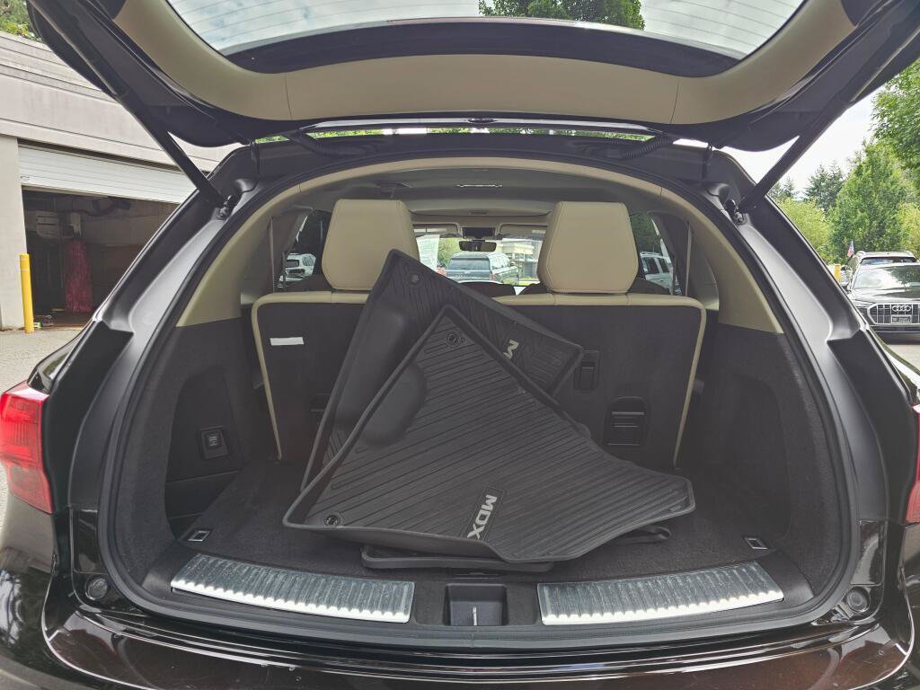 Used 2018 Acura MDX SH-AWD w/ Technology Package image 17