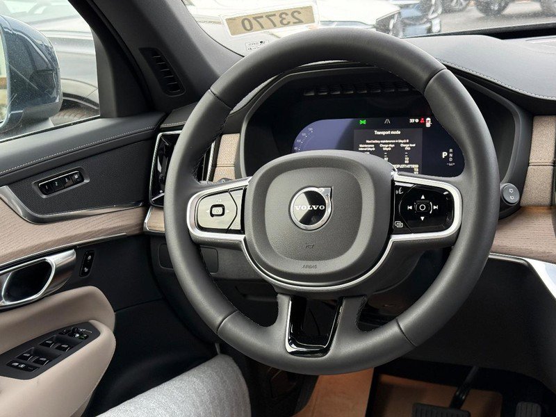 New 2026 Volvo XC90 B6 Core w/ Protection Package image 8