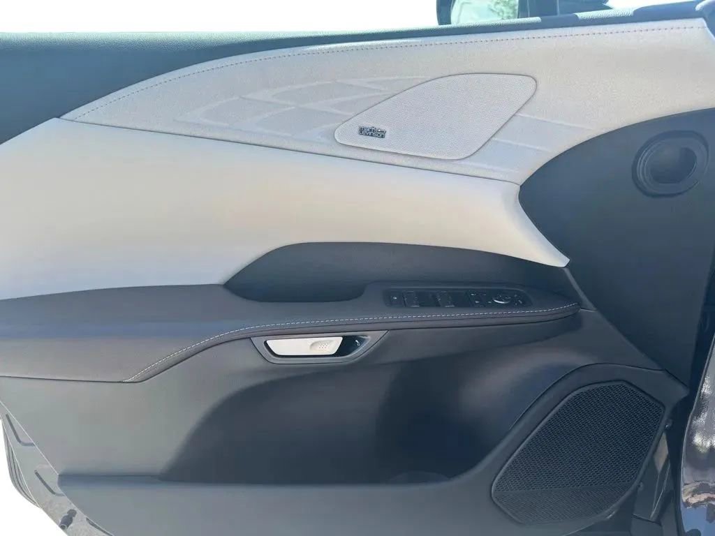 Used 2024 Lexus RX 350 AWD w/ Convenience Package image 12