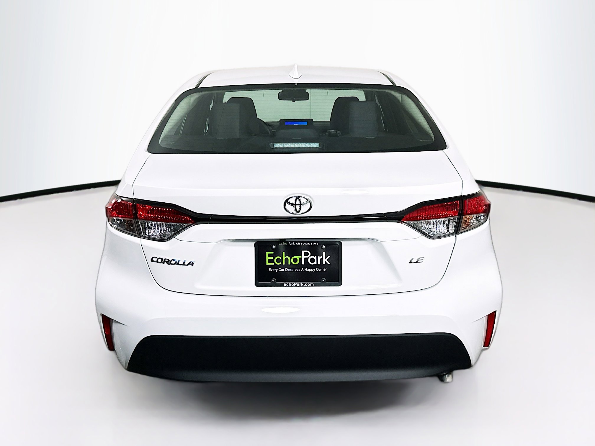 Used 2026 Toyota Corolla LE image 7