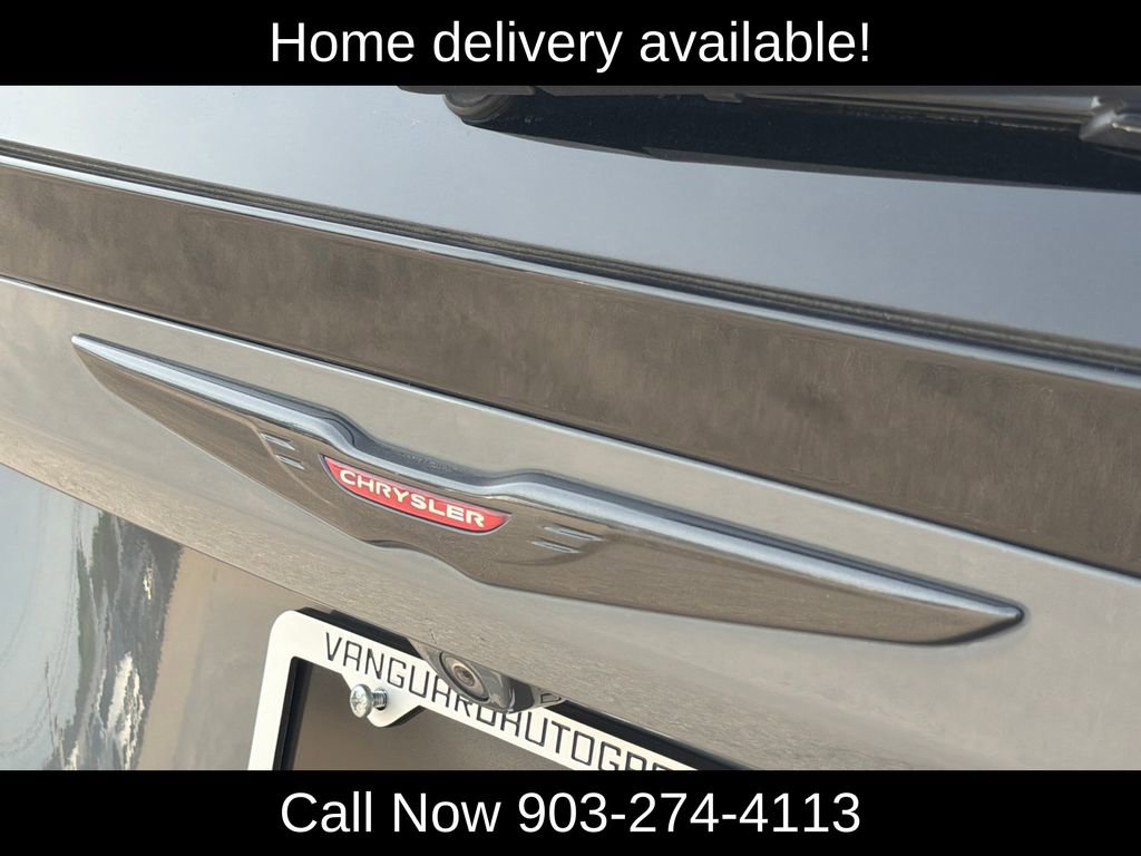 Used 2020 Chrysler Pacifica Limited w/ Quick Order Package 27H Red S FWD image 9