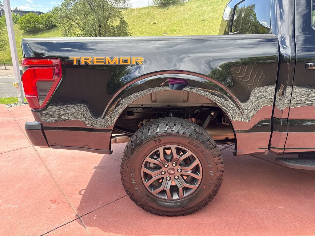 Certified 2025 Ford F150 Tremor AWD/4WD image 31
