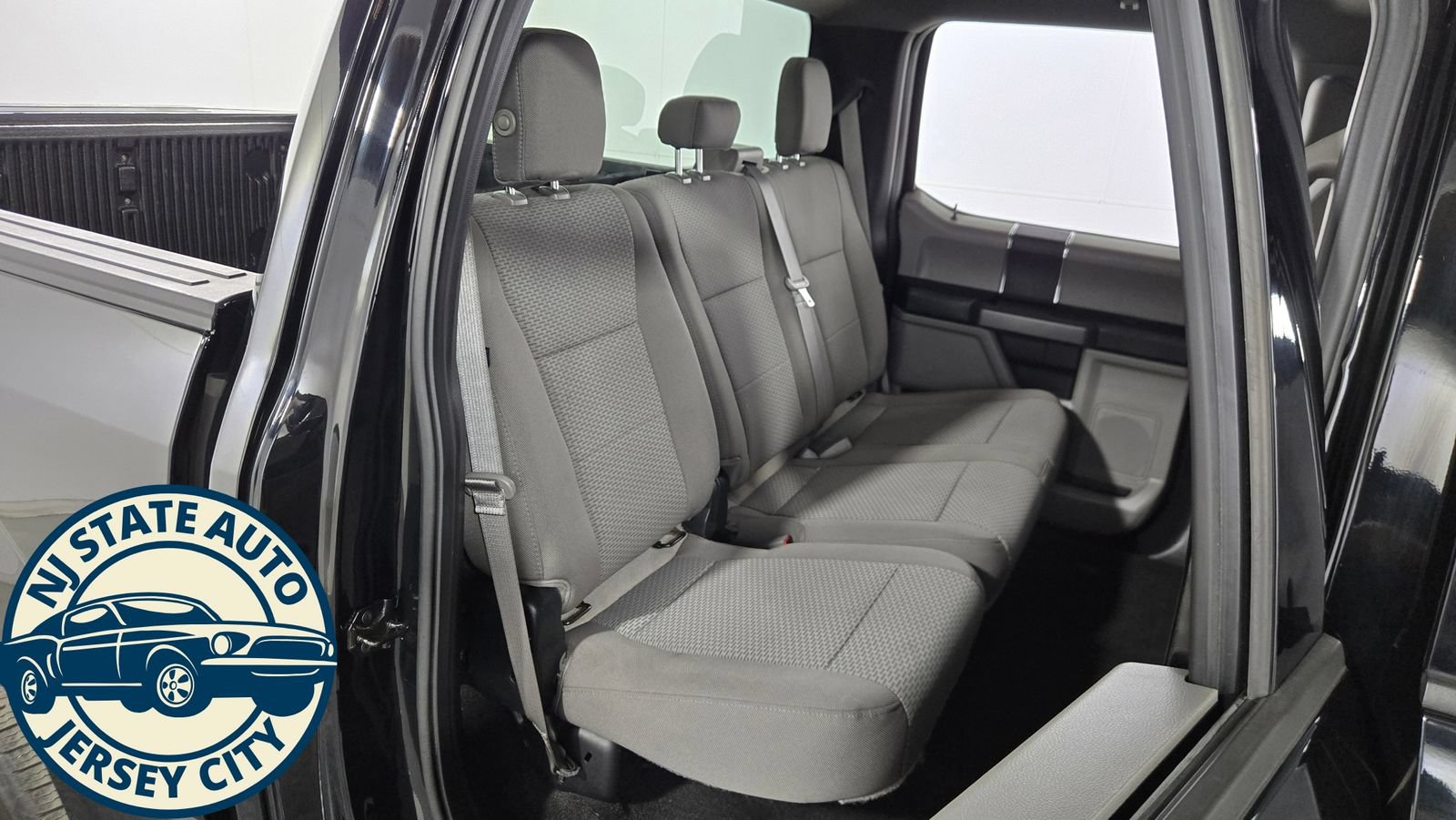 Used 2018 Ford F150 XLT AWD/4WD image 35