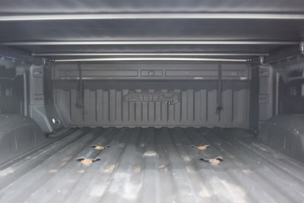 Used 2022 GMC Sierra 3500 AT4 w/ AT4 Preferred Package image 26