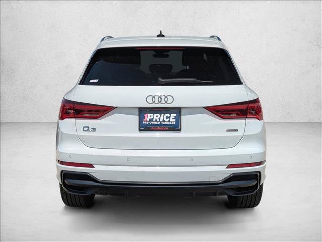 Used 2020 Audi Q3 2.0T Premium Plus w/ Premium Plus Package AWD/4WD image 7