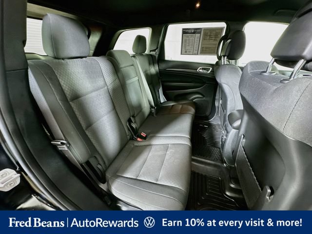 Used 2019 Jeep Grand Cherokee Laredo AWD/4WD image 31