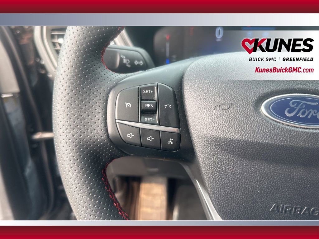 Used 2024 Ford Escape ST-Line image 35