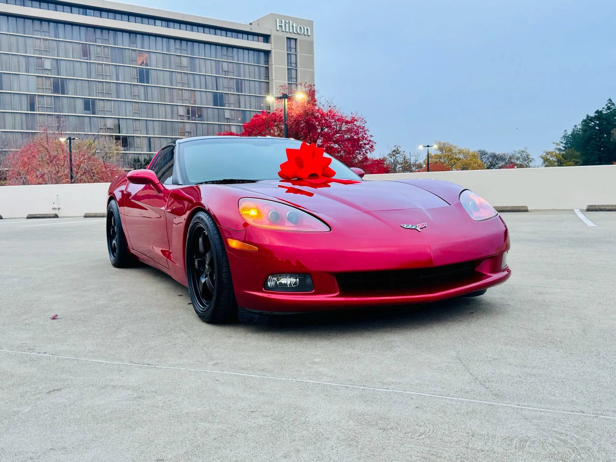 Used 2005 Chevrolet Corvette Coupe w/ Preferred Equipment Group RWD image 25