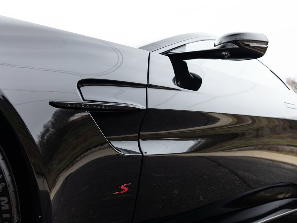 New 2026 Aston Martin V8 Vantage S image 19