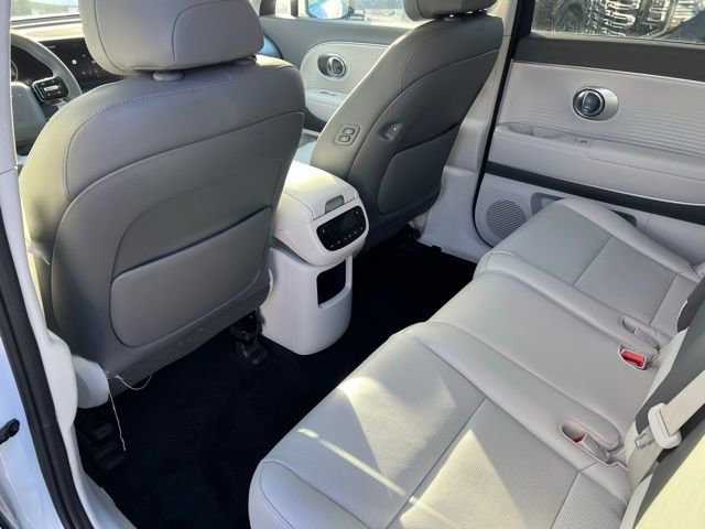 New 2026 Hyundai Ioniq 9 SEL image 13