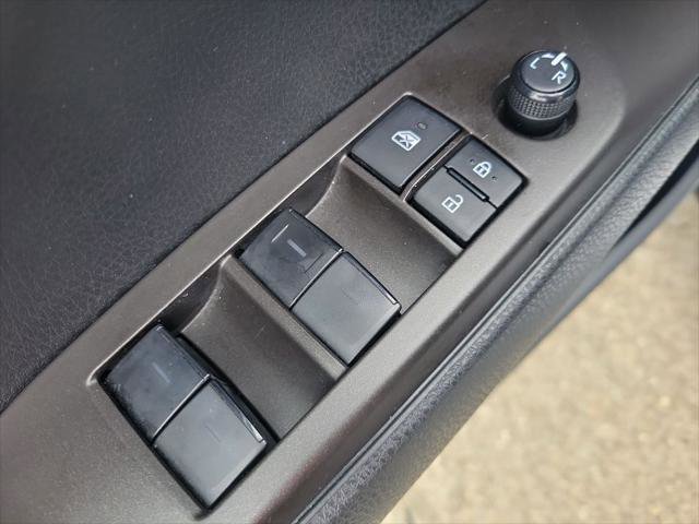 Certified 2023 Toyota Camry SE FWD image 13