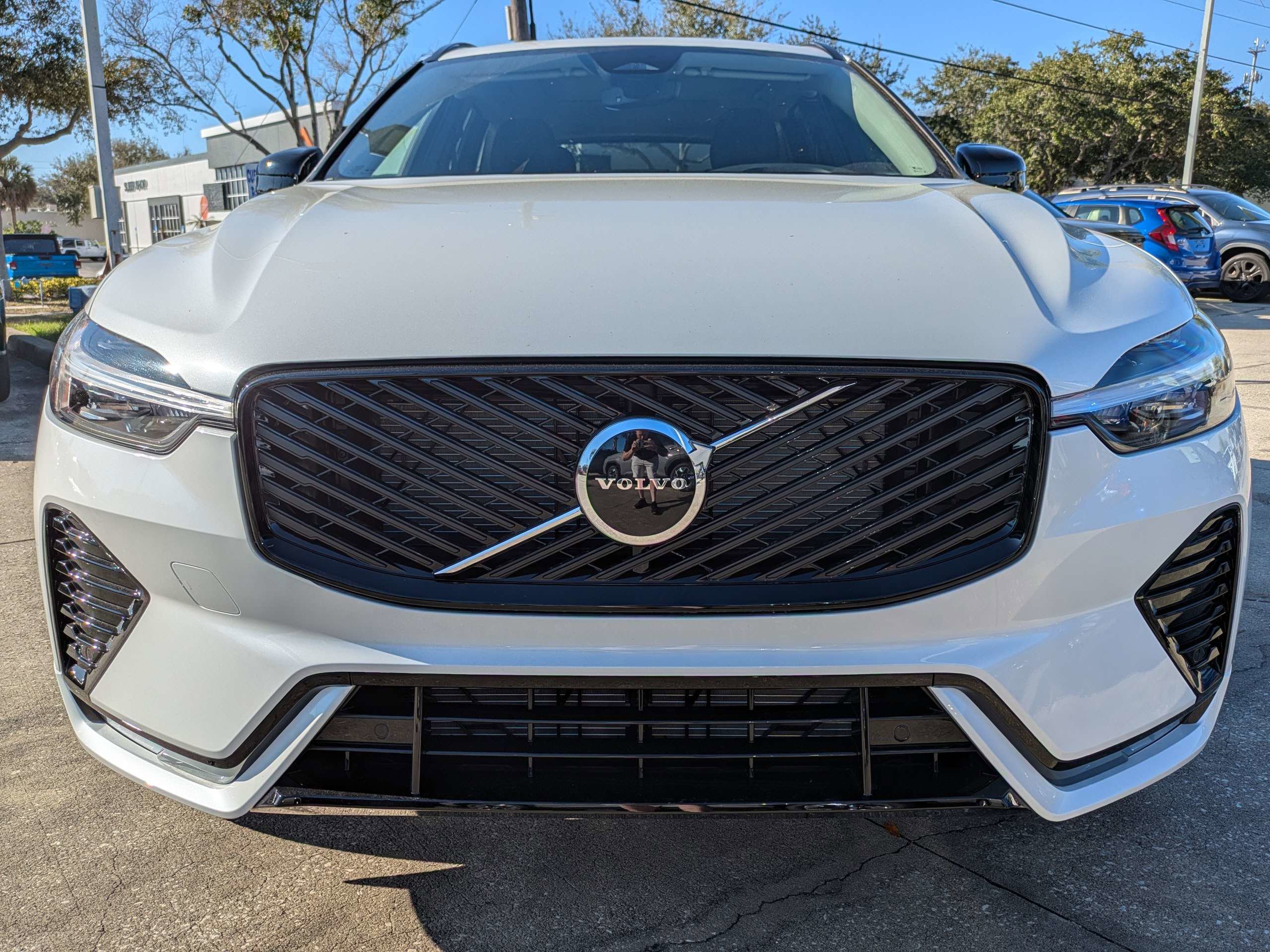 New 2026 Volvo XC60 B5 Core image 9