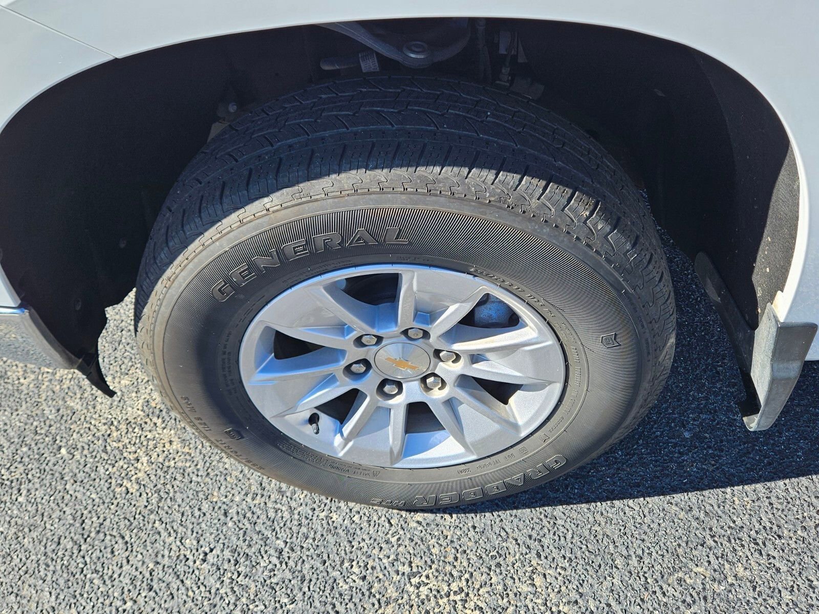 Used 2025 Chevrolet Silverado 1500 LT image 17