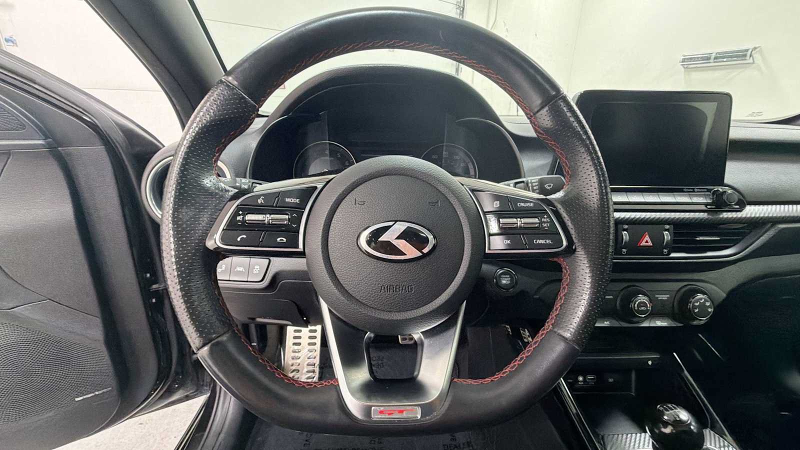Used 2020 Kia Forte GT FWD image 16