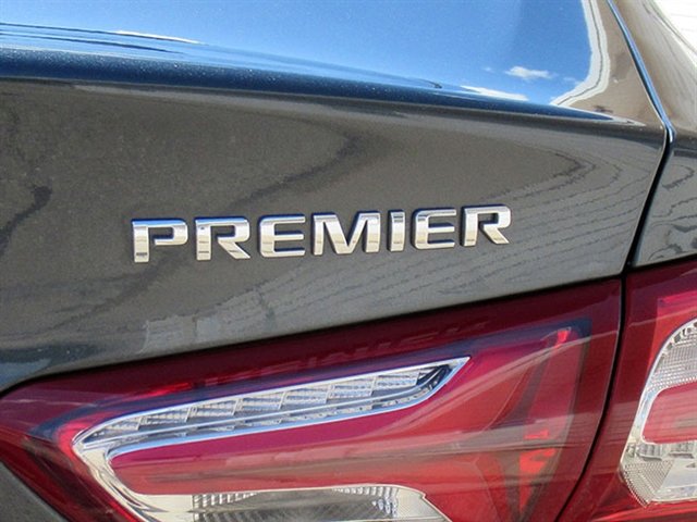 Used 2019 Chevrolet Malibu Premier w/ Sun and Wheel Package image 38