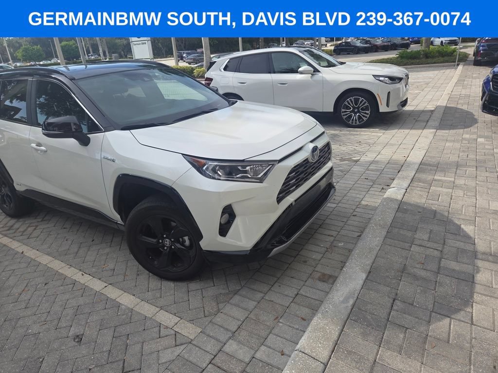 Used 2021 Toyota RAV4 XSE w/ XSE Grade Weather Package AWD/4WD image 33