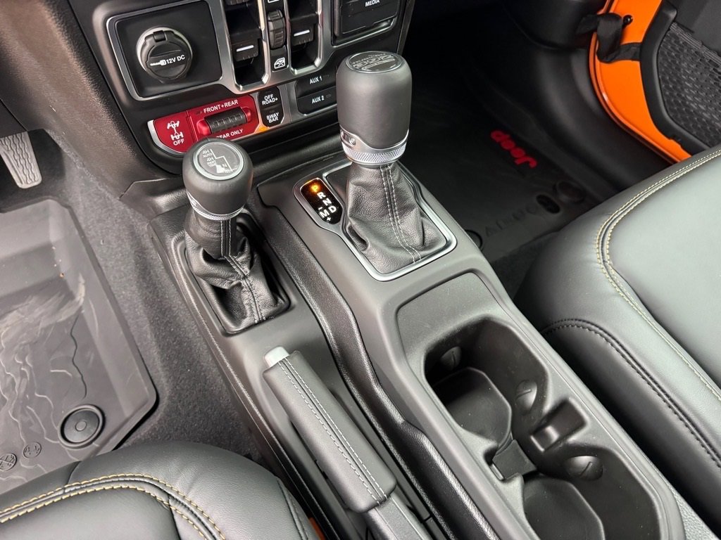 New 2025 Jeep Wrangler Unlimited Rubicon 392 image 13