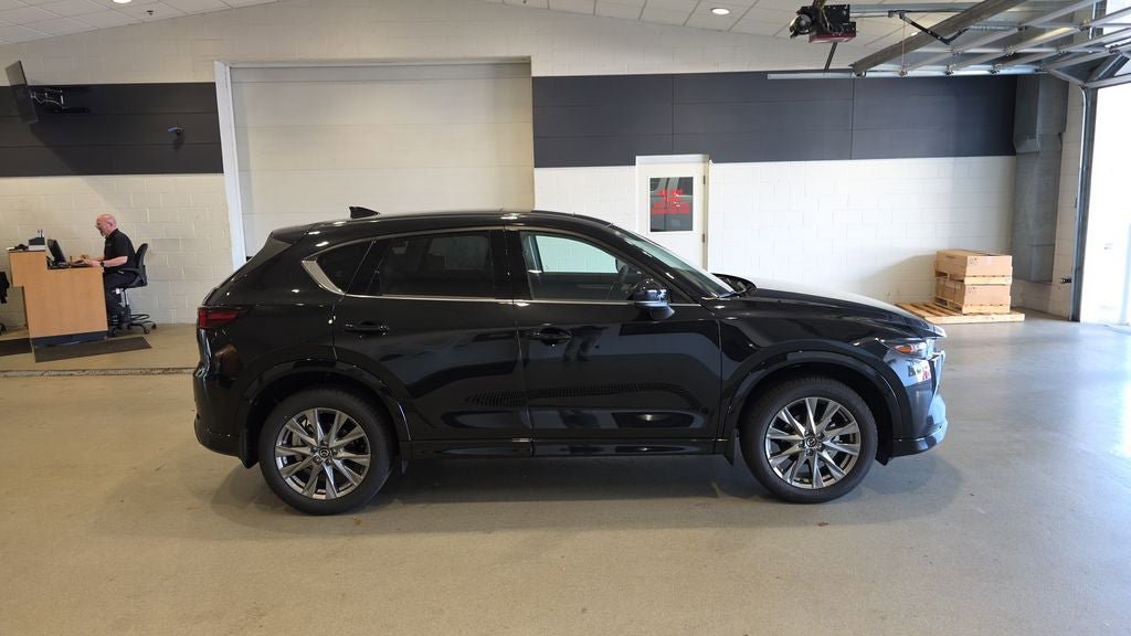 New 2025 MAZDA CX-5 AWD 2.5 S w/ Premium Plus Pkg image 5