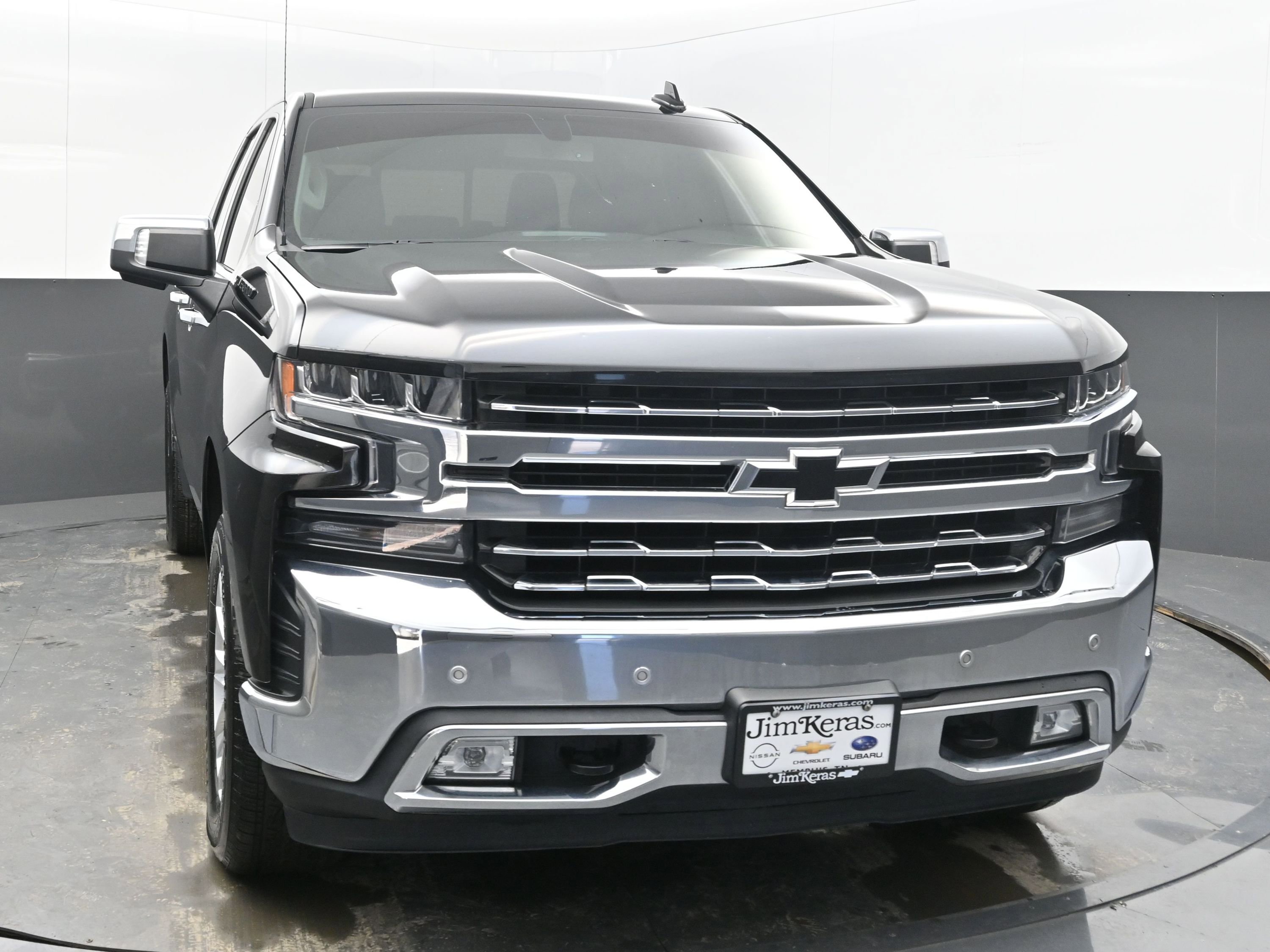 Used 2021 Chevrolet Silverado 1500 LTZ w/ LPO, Dark Essentials Package image 3