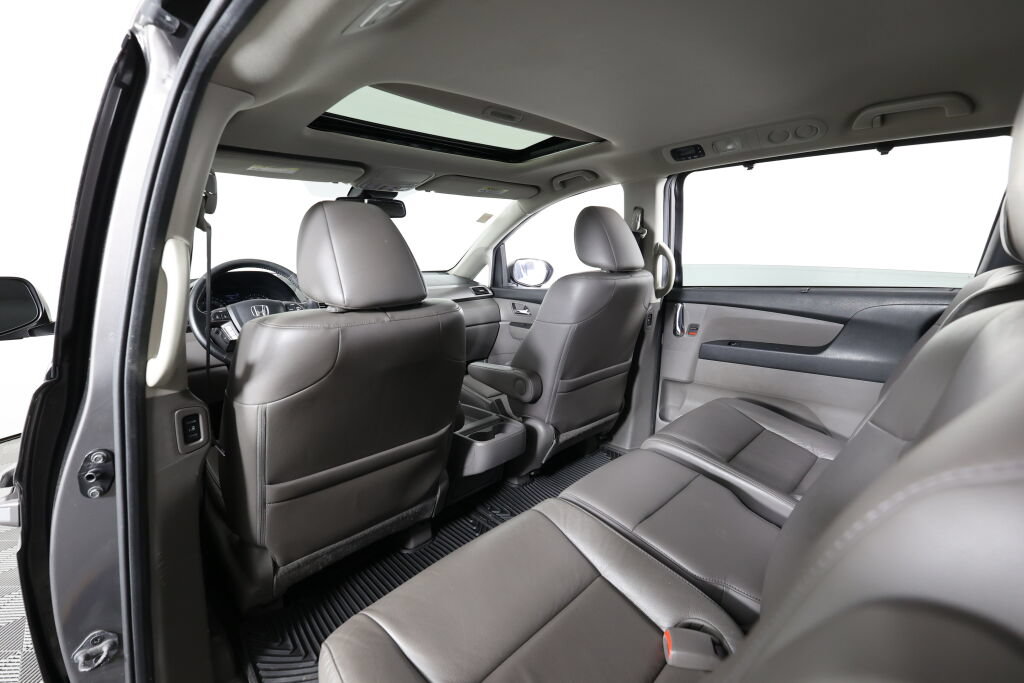 Used 2015 Honda Odyssey EX-L image 14