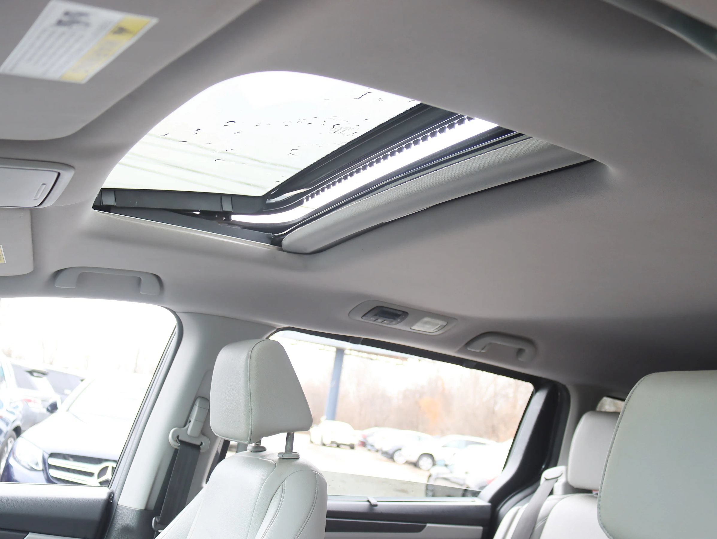 Used 2018 Honda Odyssey EX-L image 30