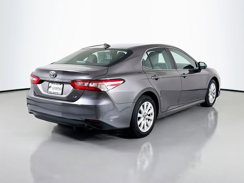 Used 2019 Toyota Camry LE FWD image 5