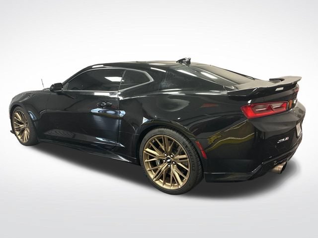 Used 2017 Chevrolet Camaro ZL1 RWD image 3
