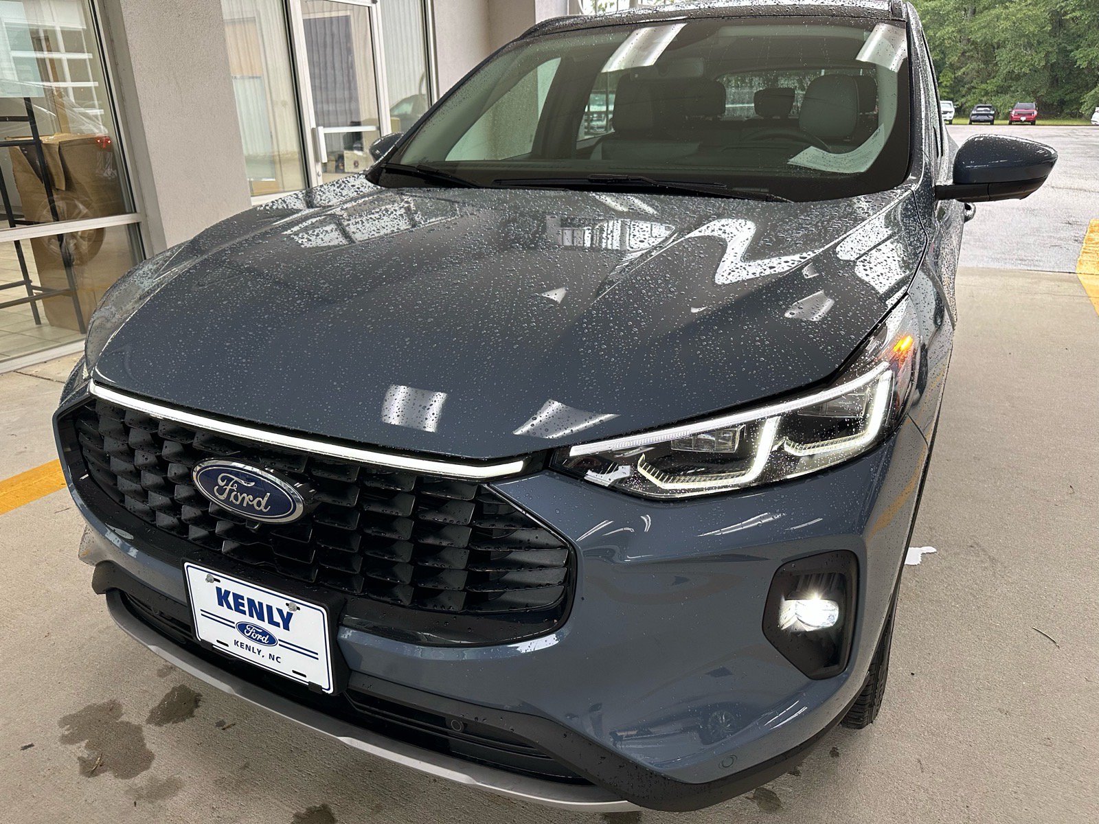 Certified 2024 Ford Escape Platinum w/ Premium Technology Package