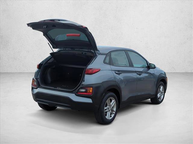 Used 2021 Hyundai Kona SE w/ Cargo Package image 5