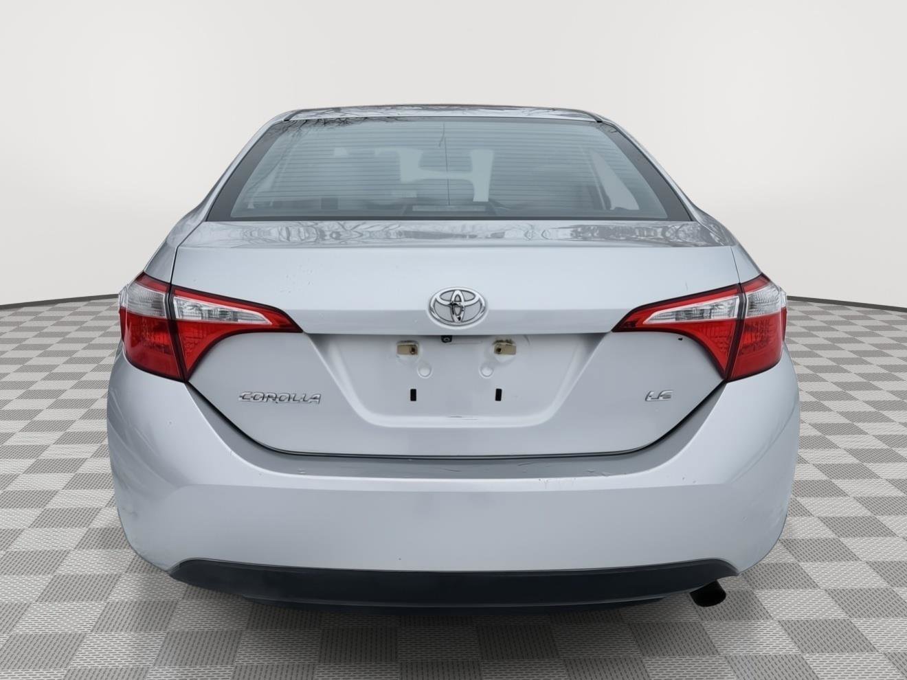 Used 2014 Toyota Corolla LE image 4