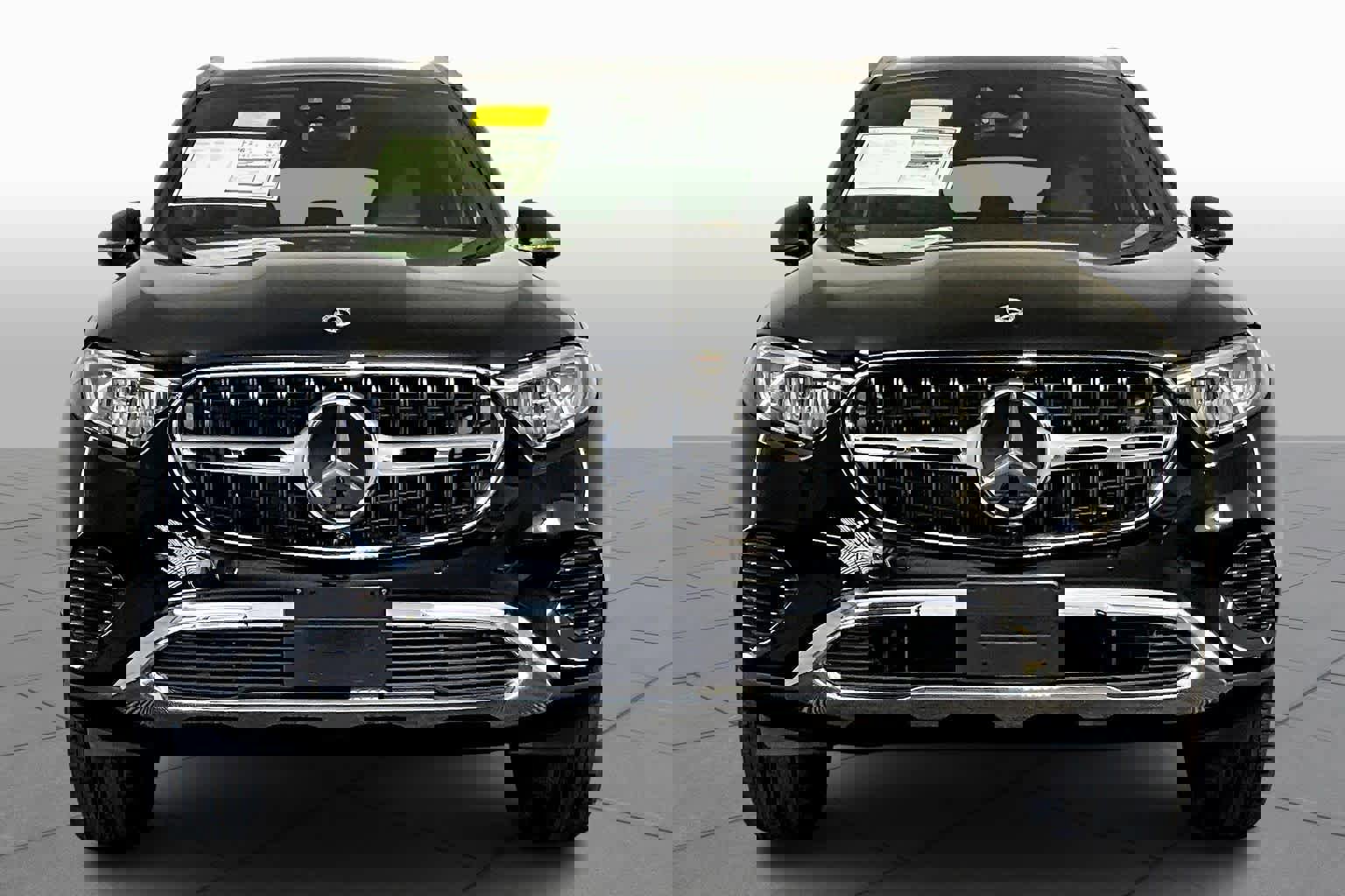 New 2026 Mercedes-Benz GLC 300 4MATIC image 2