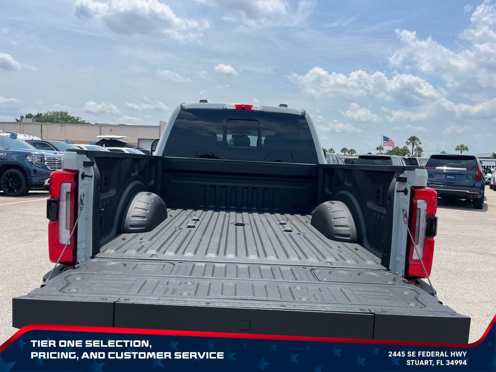 Used 2025 Ford F250 Platinum w/ Platinum Plus Package AWD/4WD image 10