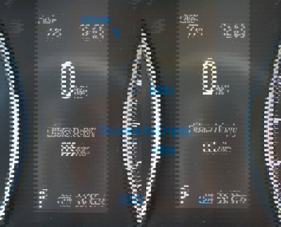 Used 2019 Toyota RAV4 XLE image 4