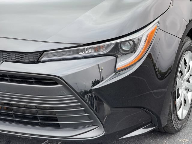 Certified 2025 Toyota Corolla LE FWD image 10
