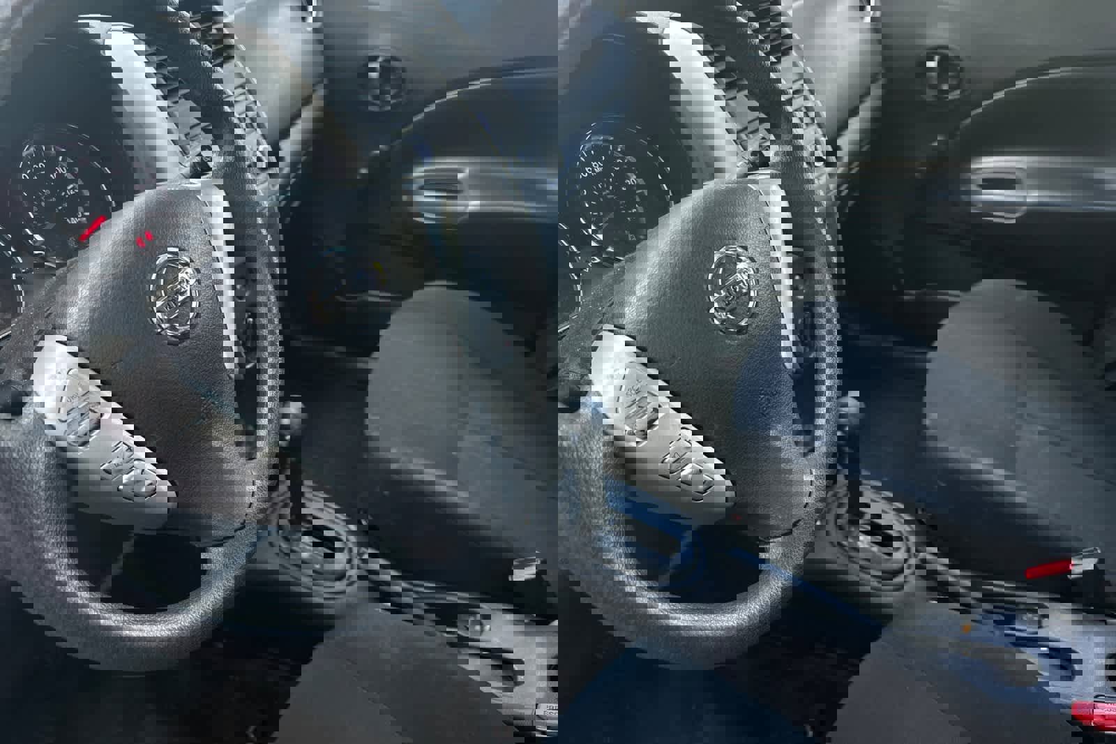 Used 2015 Nissan Versa Note S Plus image 12