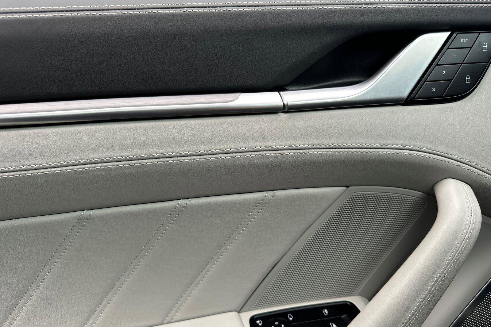 Used 2024 Porsche 911 Turbo S image 10