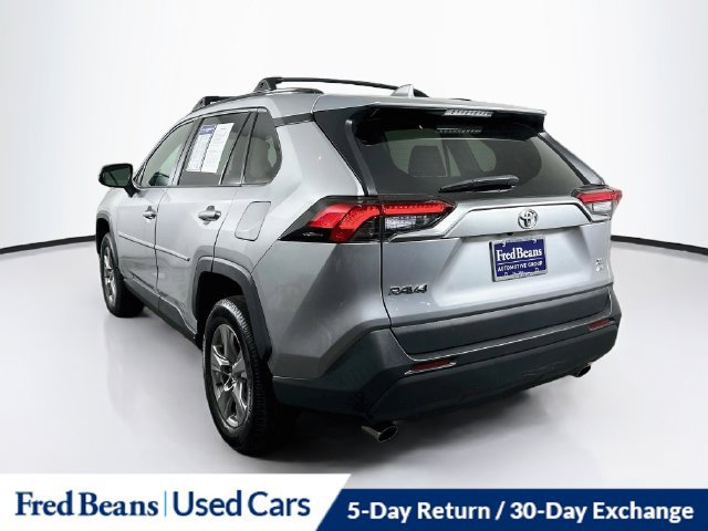 Used 2022 Toyota RAV4 XLE AWD/4WD image 6