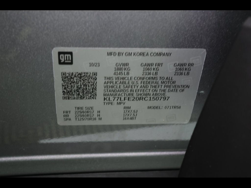 Used 2024 Chevrolet Trax LS w/ LS Convenience Package FWD image 28