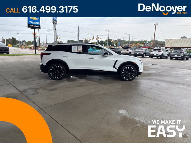 Used 2024 Chevrolet Blazer EV RS AWD/4WD image 9