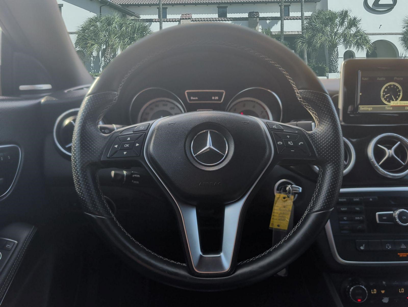 Used 2014 Mercedes-Benz CLA 250 image 13