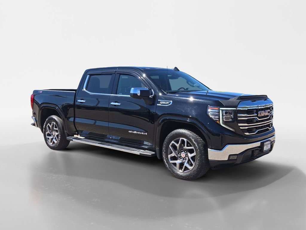 Used 2023 GMC Sierra 1500 SLT w/ SLT Premium Package image 9