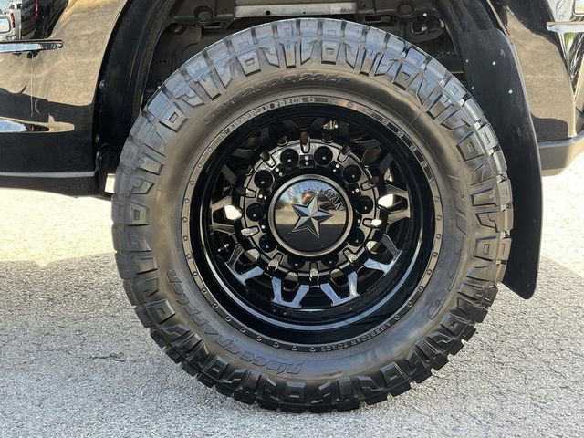 Used 2025 RAM 3500 Laramie AWD/4WD image 11